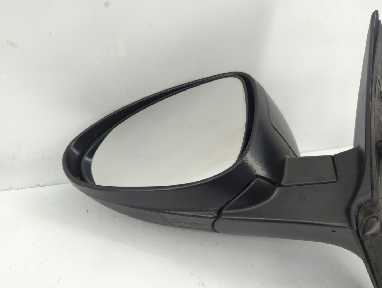 2012-2019 Chevrolet Sonic Driver Side View Mirror - Left Door Mirror OEM Used - Oemusedautoparts1.com