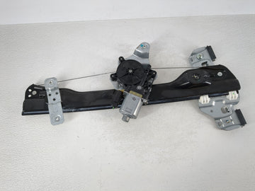 2013-2019 Chevrolet Sonic Passenger Front Right Power Window Motor - Oemusedautoparts1.com