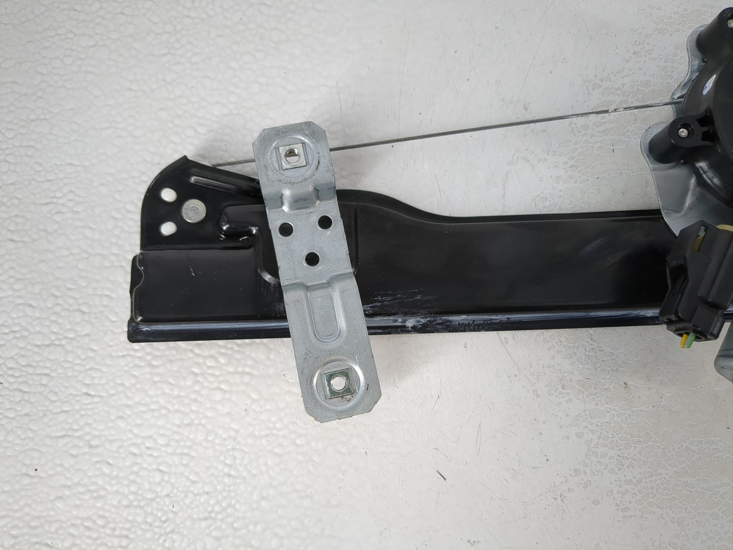 2013-2019 Chevrolet Sonic Passenger Front Right Power Window Motor - Oemusedautoparts1.com