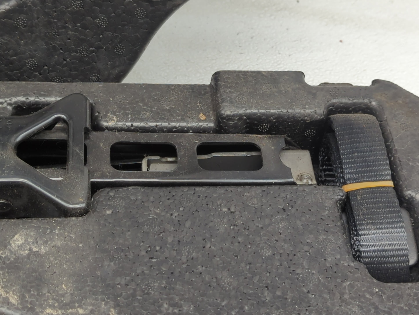 2017 Chevrolet Spark Spare Scissor Car Jack - Oemusedautoparts1.com