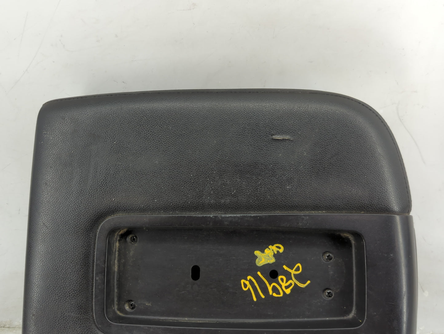 2012-2014 Chevrolet Suburban Center Console Armrest Cover Lid Fits Fits 2012 2013 2014 OEM Used Auto Parts - Oemusedautopart