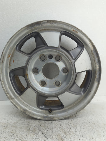 2000-2003 Chevrolet Suburban 1500 Oem Wheel Rim 1074163 - Oemusedautoparts1.com