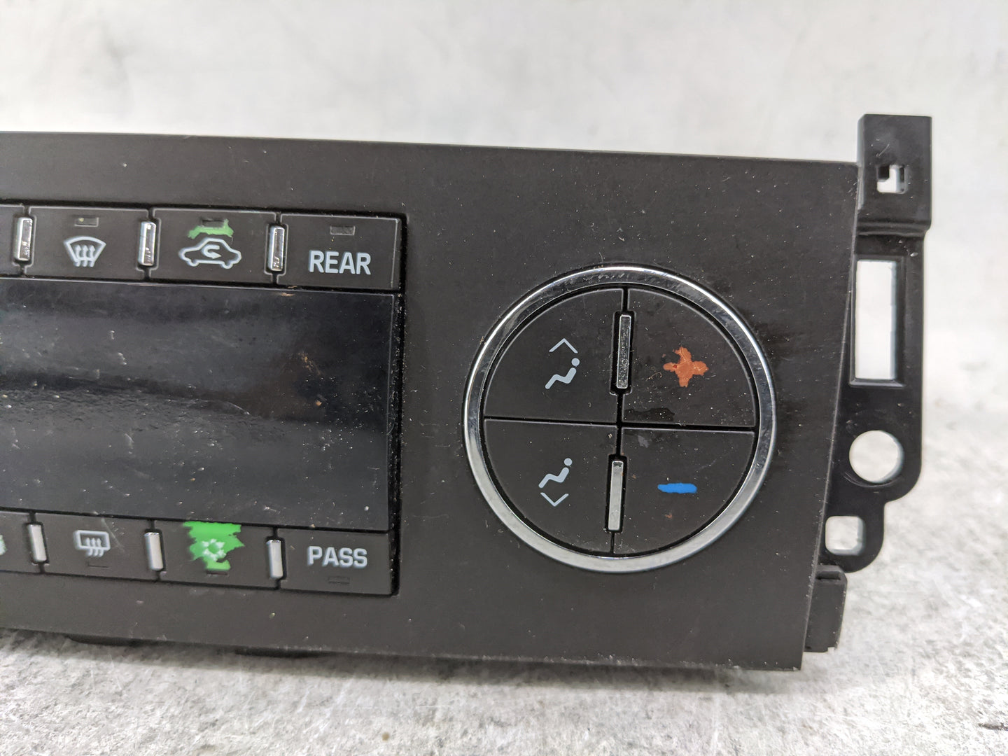 2007-2011 Chevrolet Suburban 1500 Climate Control Module Temperature AC/Heater Replacement Fits Fits 2007 2008 2009 2010 201