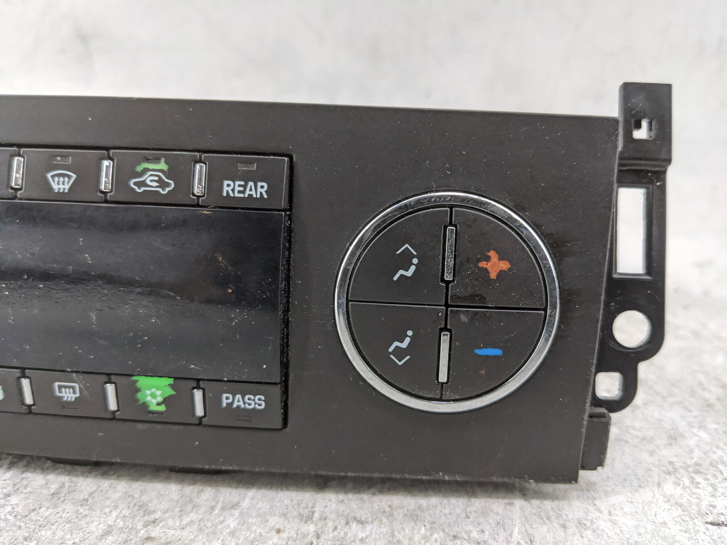 2007-2011 Chevrolet Suburban 1500 Climate Control Module Temperature AC/Heater Replacement Fits Fits 2007 2008 2009 2010 201