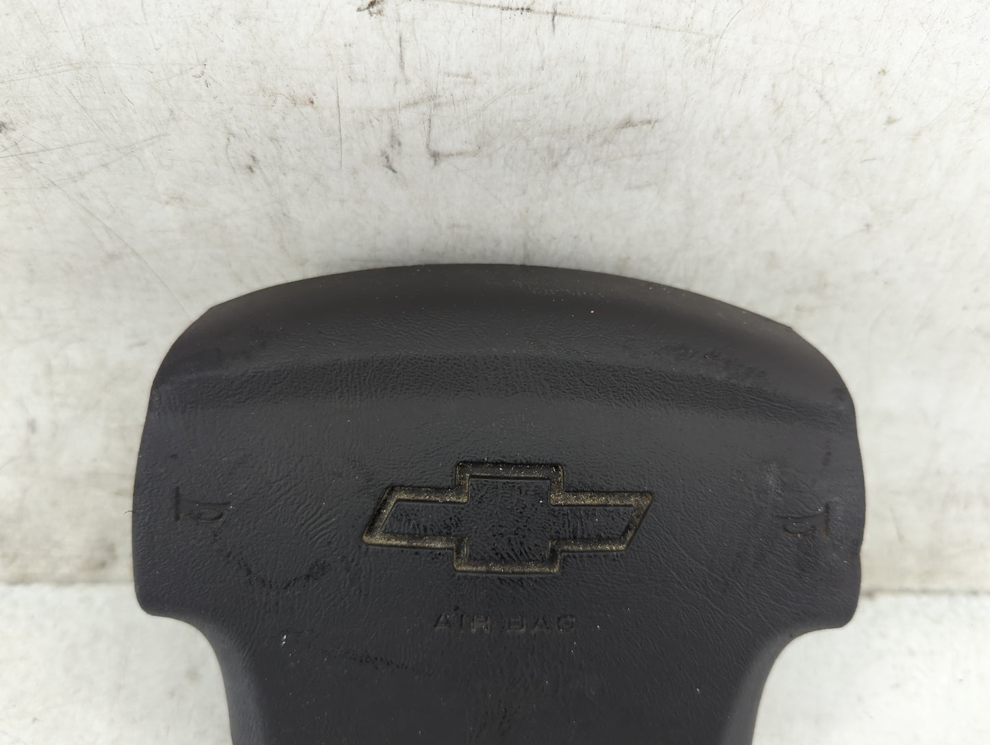 2003-2006 Chevrolet Tahoe Air Bag Driver Left Steering Wheel Mounted - Oemusedautoparts1.com