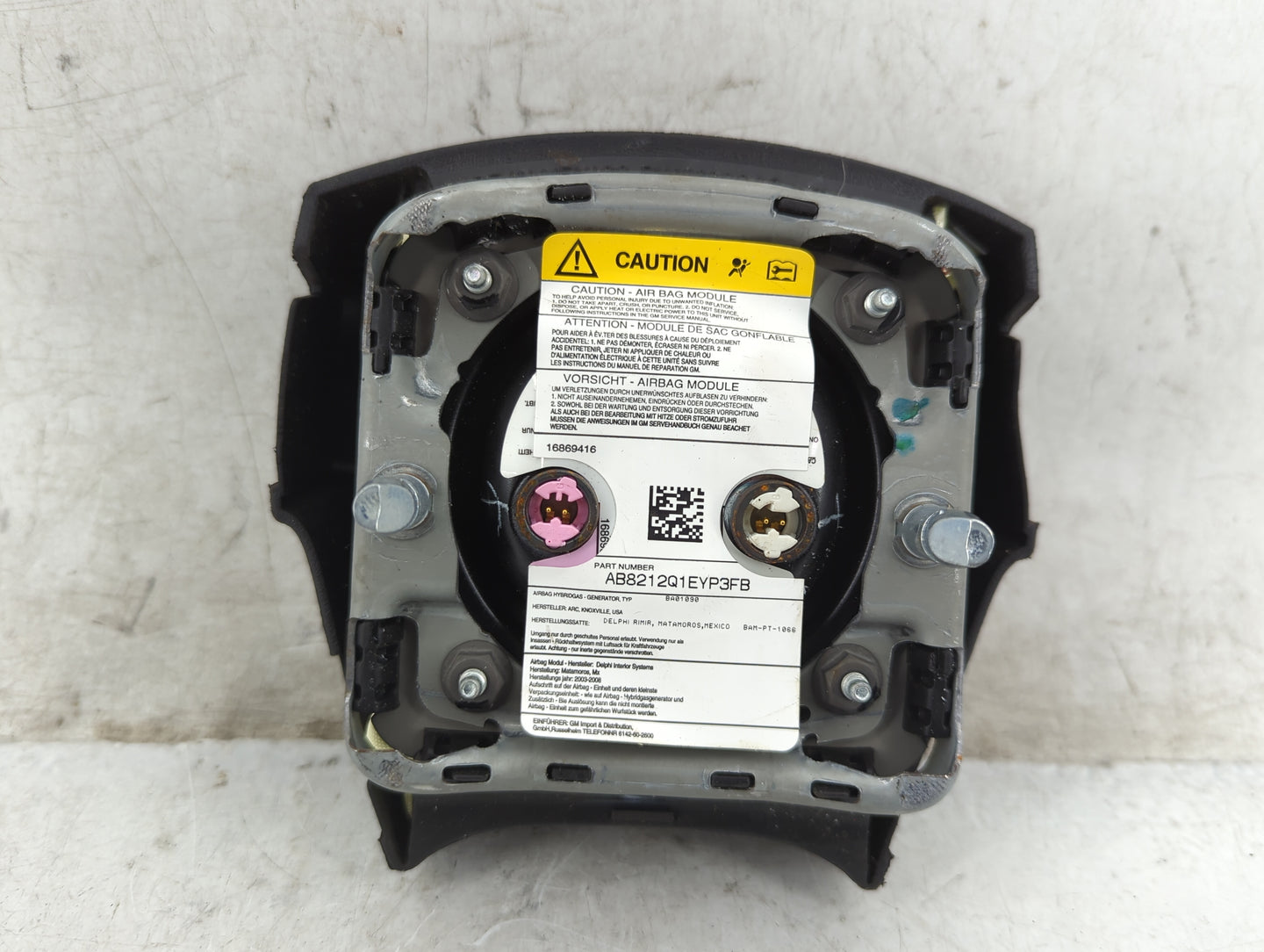 2003-2006 Chevrolet Tahoe Air Bag Driver Left Steering Wheel Mounted - Oemusedautoparts1.com