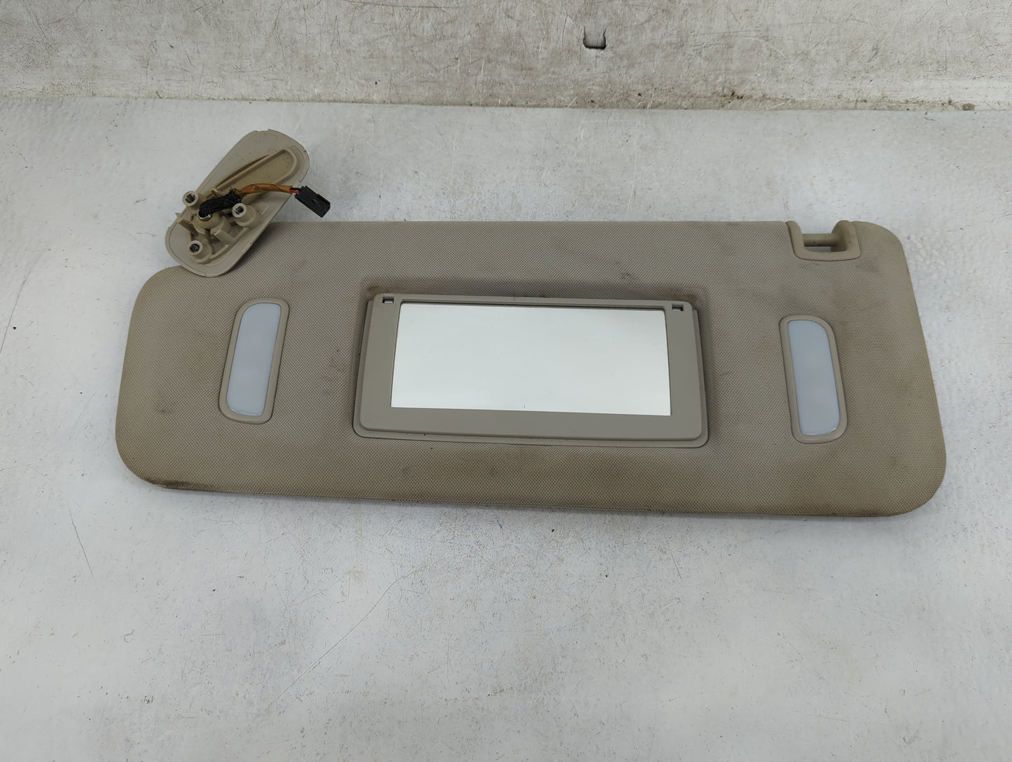 2007-2014 Chevrolet Tahoe Sun Visor Shade Replacement Driver Left Mirror Fits Fits 2007 2008 2009 2010 2011 2012 2013 2014 O