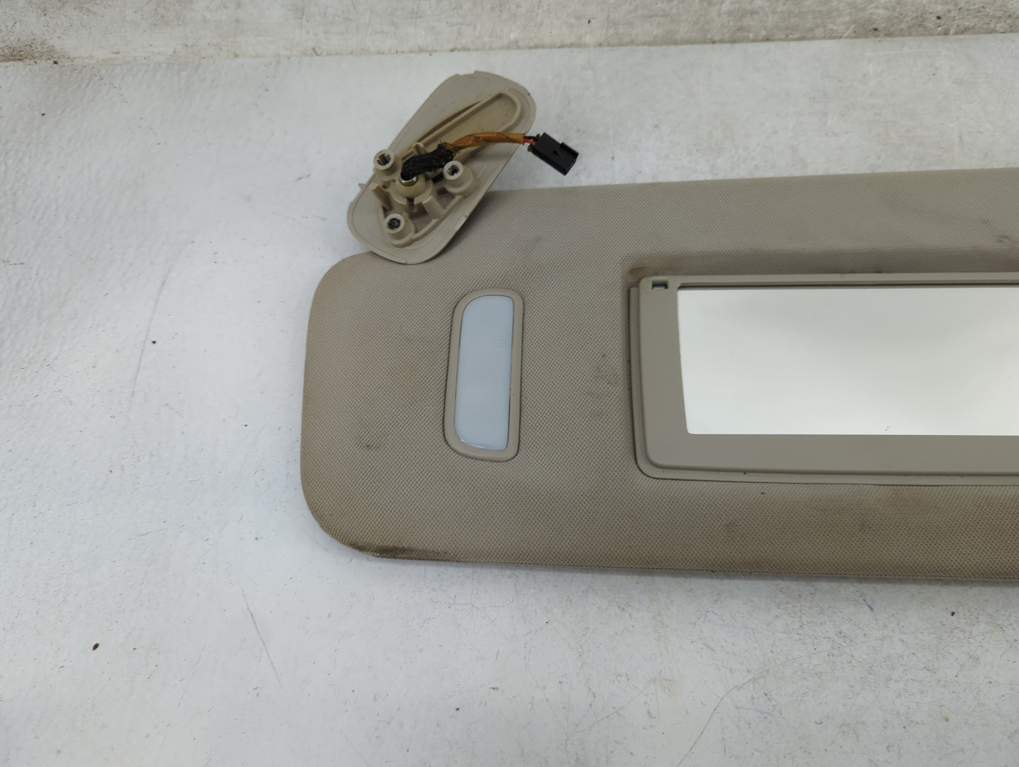 2007-2014 Chevrolet Tahoe Sun Visor Shade Replacement Driver Left Mirror Fits Fits 2007 2008 2009 2010 2011 2012 2013 2014 O