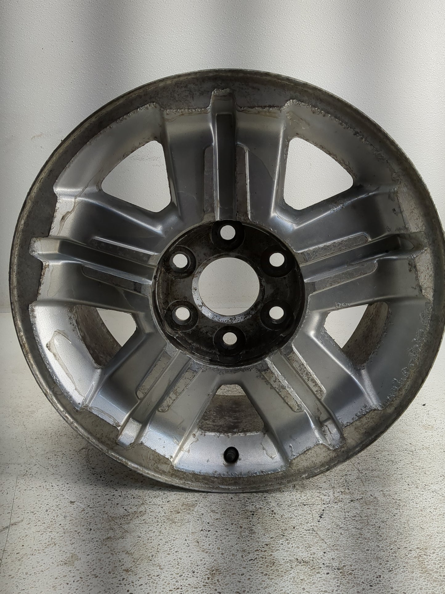2007-2007 Chevrolet Tahoe Oem Wheel Rim - Oemusedautoparts1.com