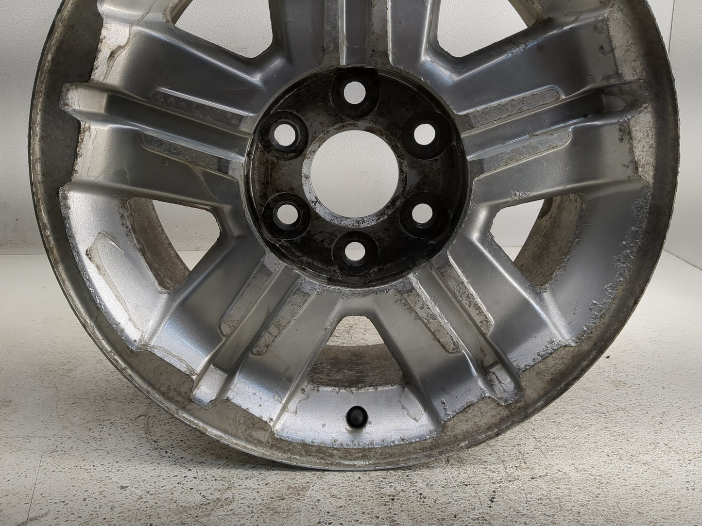 2007-2007 Chevrolet Tahoe Oem Wheel Rim - Oemusedautoparts1.com