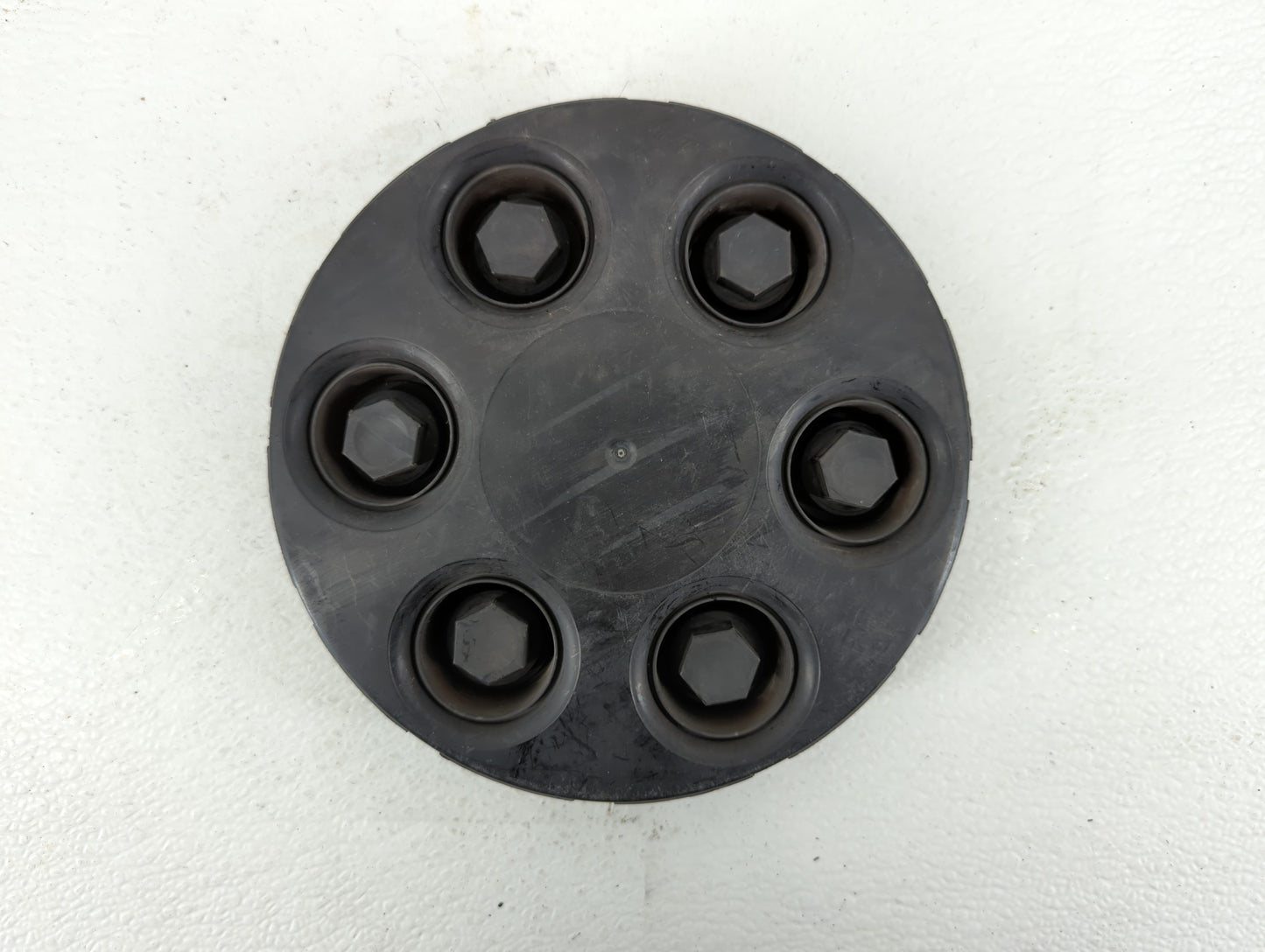 Chevrolet Tahoe Rim Wheel Center Cap - Oemusedautoparts1.com