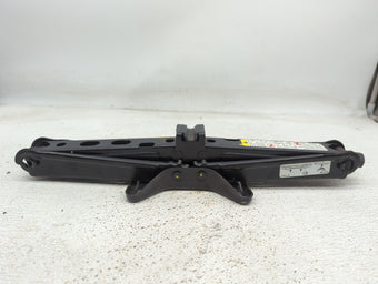compare product 2006 Chevrolet Trailblazer Spare Scissor Car Jack 1073835