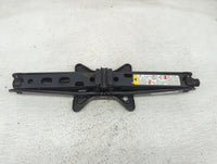 2006 Chevrolet Trailblazer Spare Scissor Car Jack 1073835 - Oemusedautoparts1.com