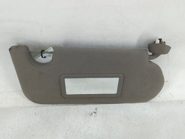 2002-2004 Chevrolet Trailblazer Sun Visor Shade Replacement Passenger Right Mirror Fits Fits 2002 2003 2004 OEM Used Auto Pa