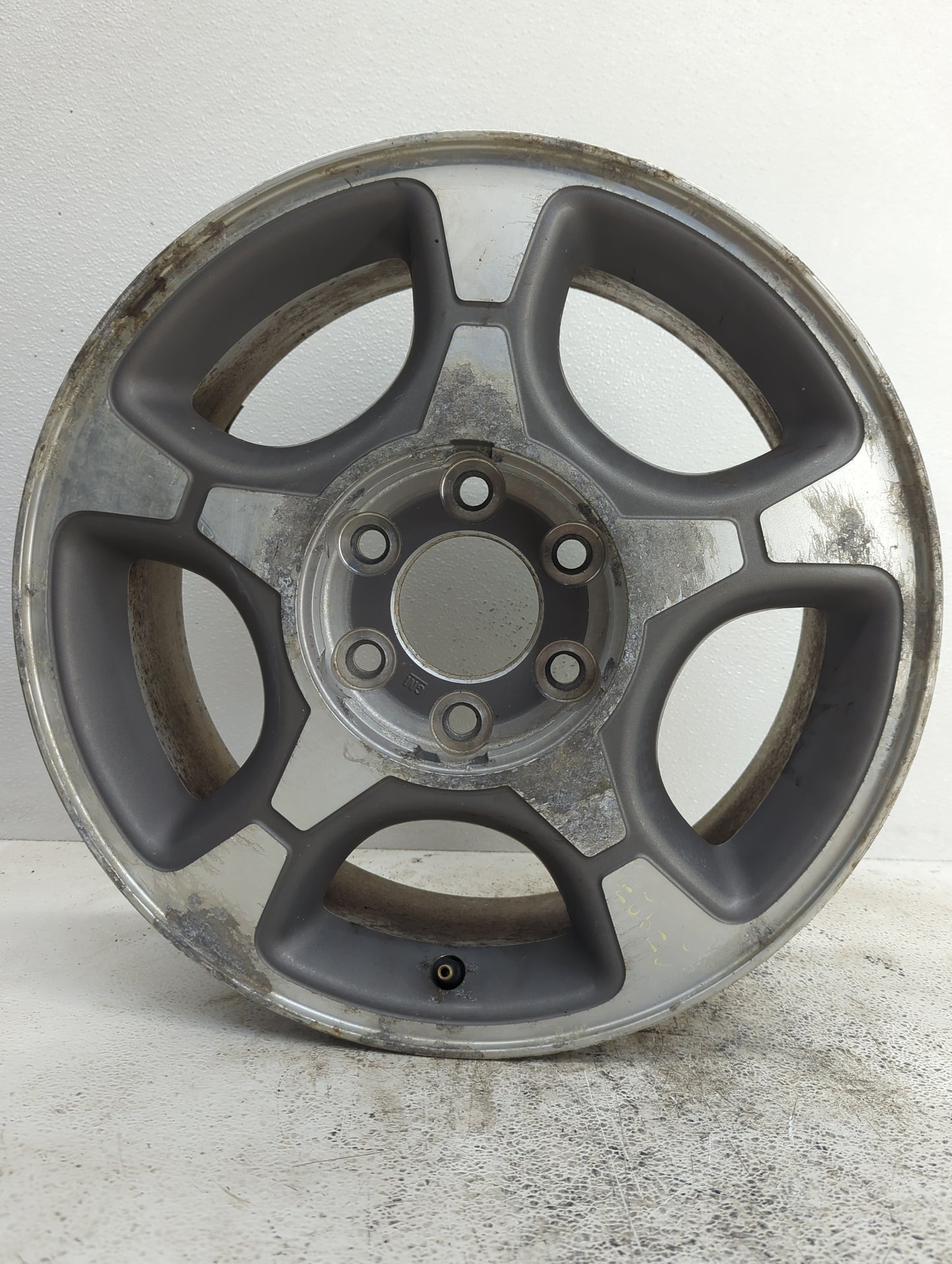 2004-2009 Chevrolet Trailblazer Oem Wheel Rim - Oemusedautoparts1.com