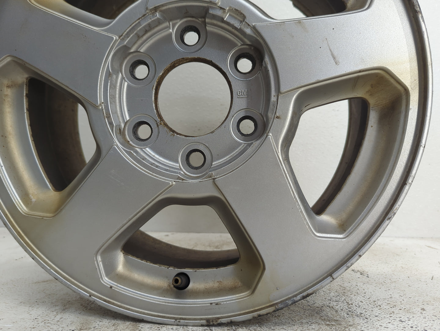 2002-2006 Chevrolet Trailblazer Oem Wheel Rim - Oemusedautoparts1.com