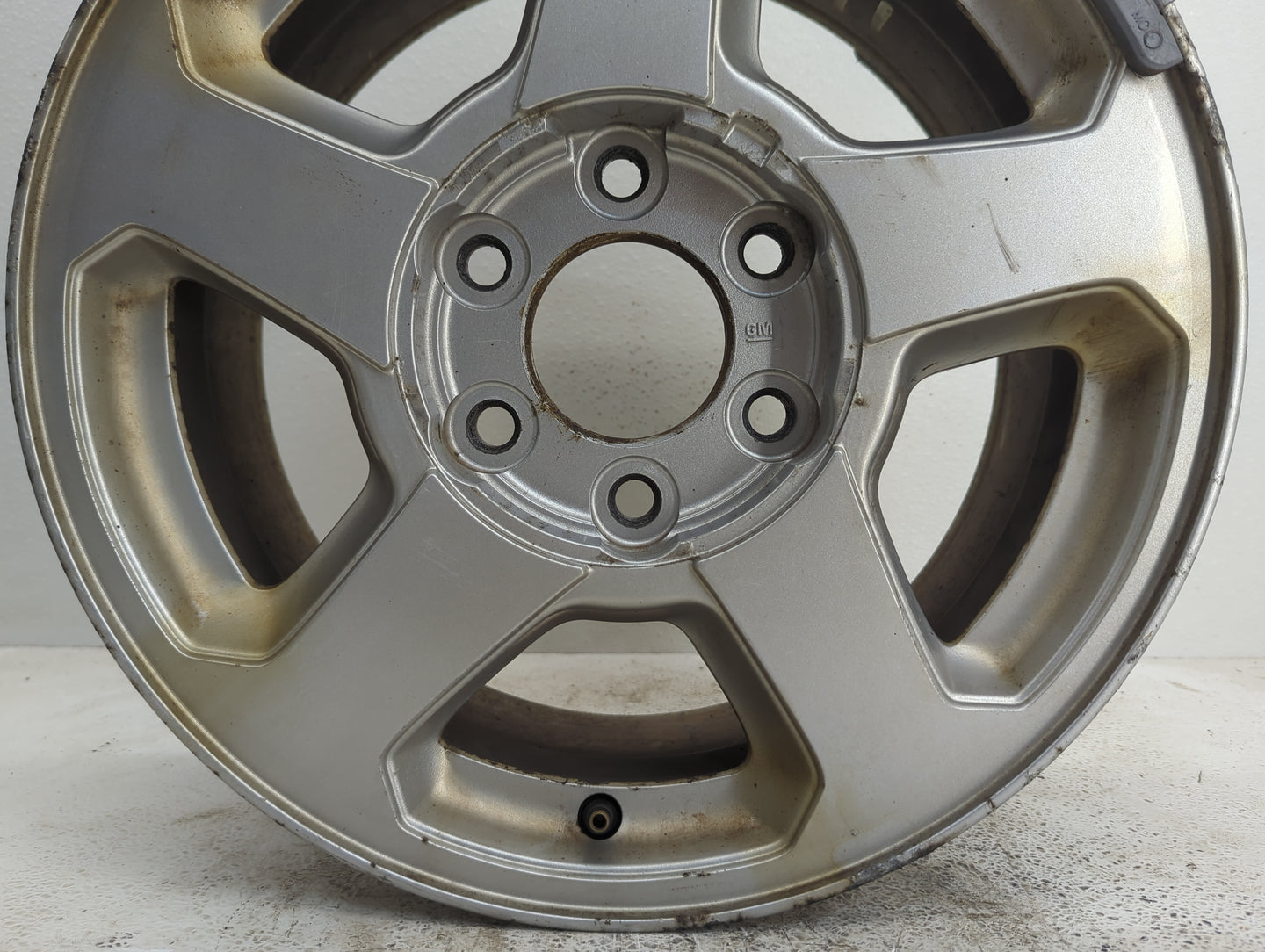2002-2006 Chevrolet Trailblazer Oem Wheel Rim - Oemusedautoparts1.com