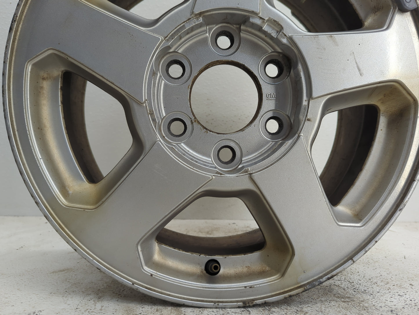 2002-2006 Chevrolet Trailblazer Oem Wheel Rim - Oemusedautoparts1.com