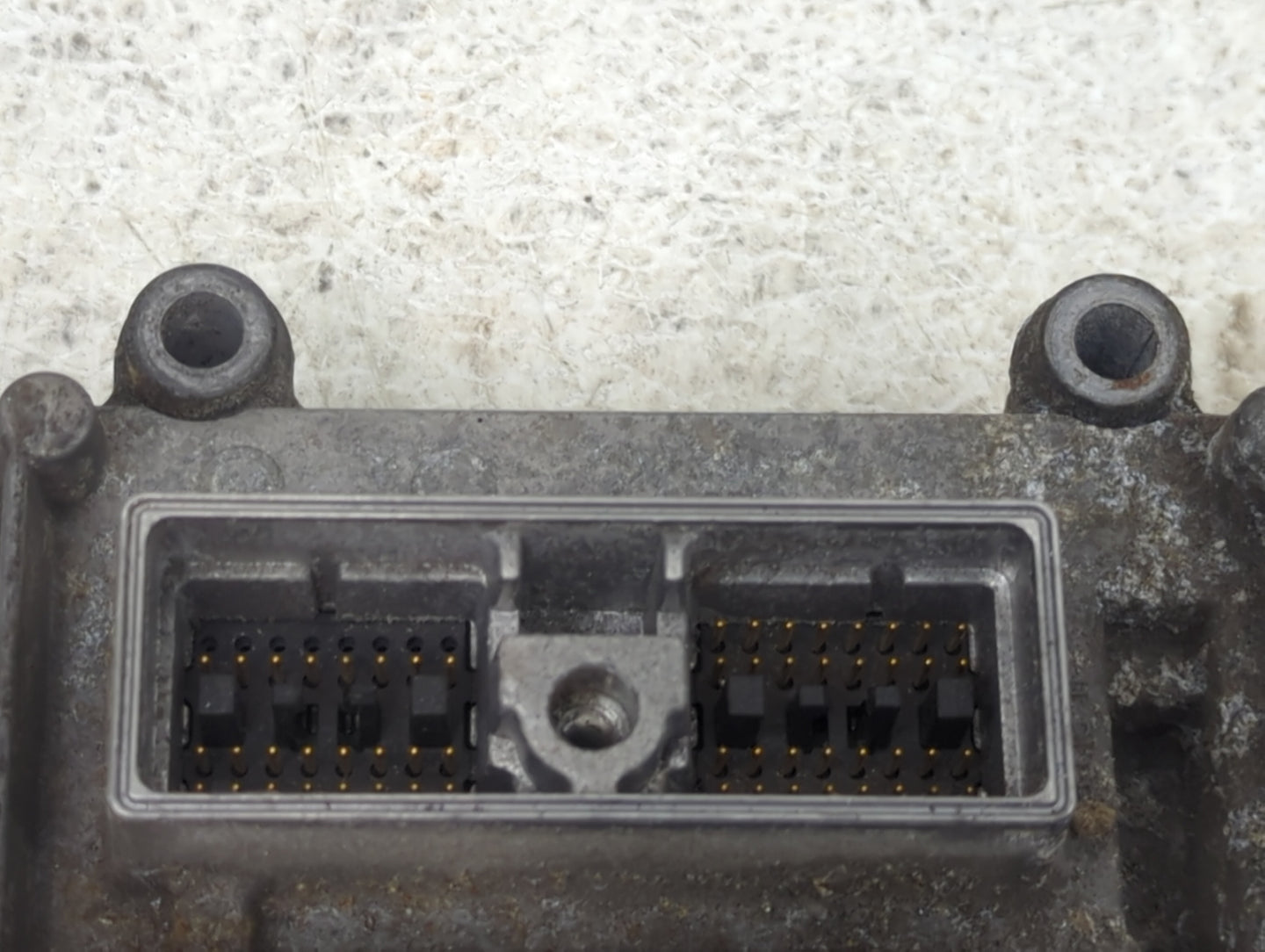 2003-2005 Chevrolet Trailblazer PCM Engine Control Computer ECU ECM PCU OEM Fits Fits 2003 2004 2005 2006 OEM Used Auto Part