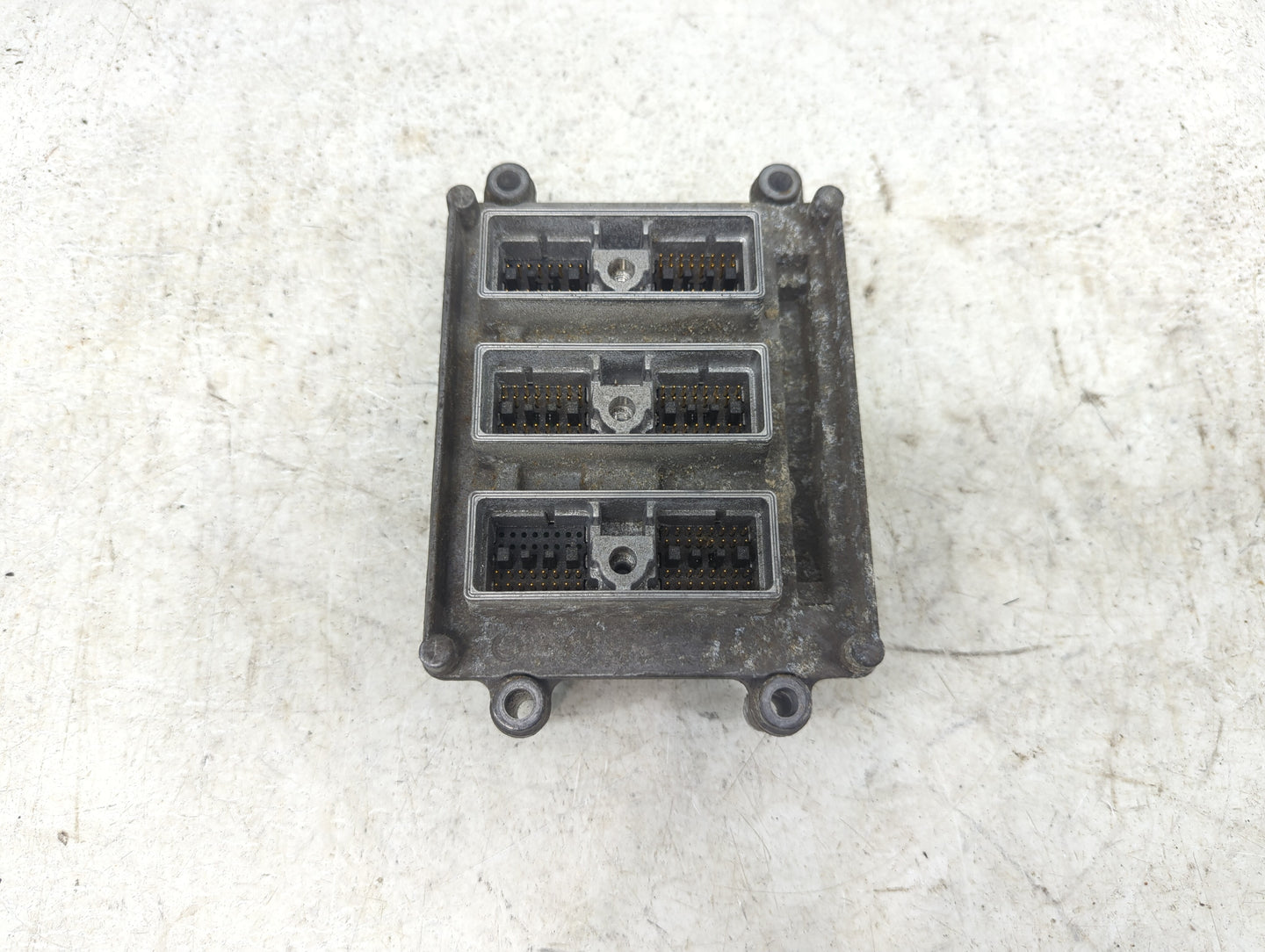 2003-2005 Chevrolet Trailblazer PCM Engine Control Computer ECU ECM PCU OEM Fits Fits 2003 2004 2005 2006 OEM Used Auto Part