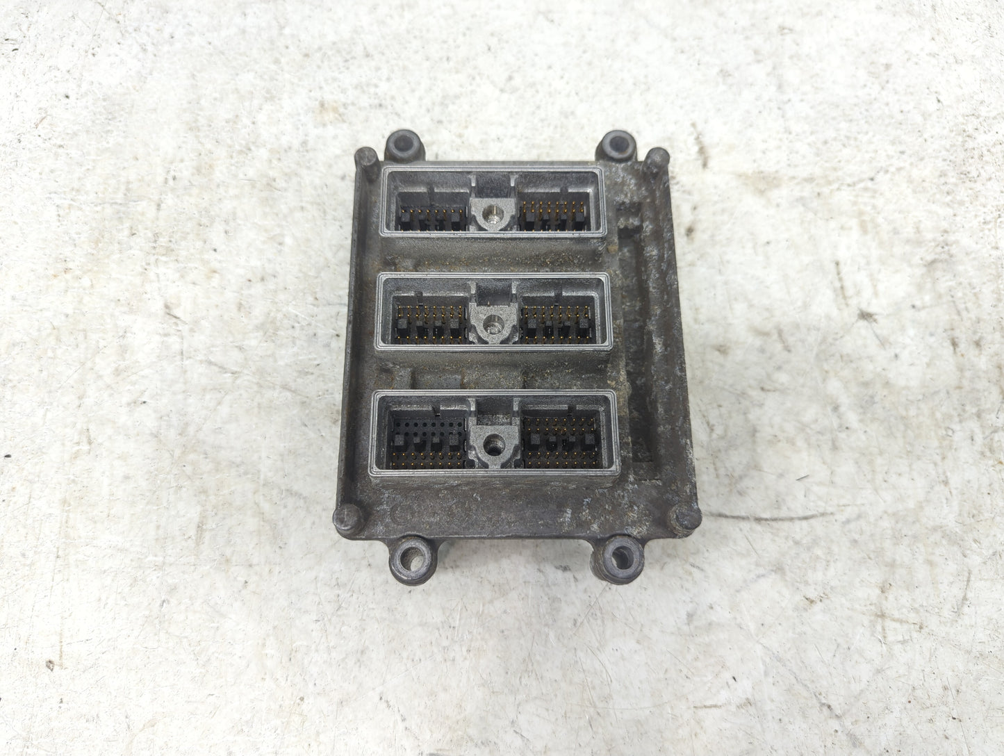 2003-2005 Chevrolet Trailblazer PCM Engine Control Computer ECU ECM PCU OEM Fits Fits 2003 2004 2005 2006 OEM Used Auto Part