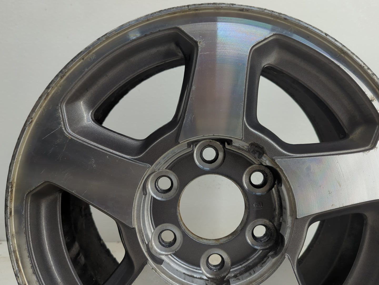 2002-2006 Chevrolet Trailblazer Oem Wheel Rim - Oemusedautoparts1.com
