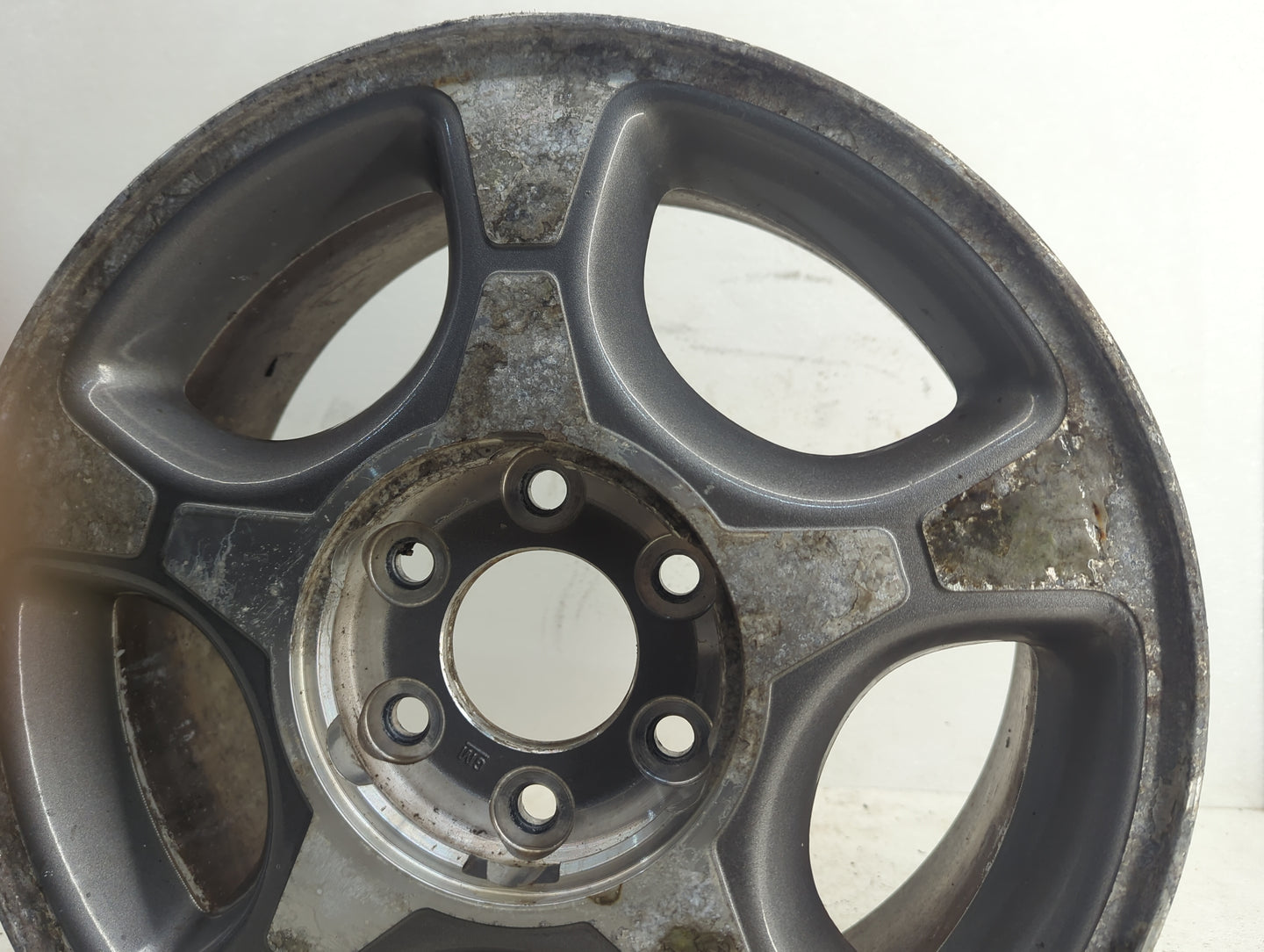 2004-2009 Chevrolet Trailblazer Oem Wheel Rim 1143319 - Oemusedautoparts1.com