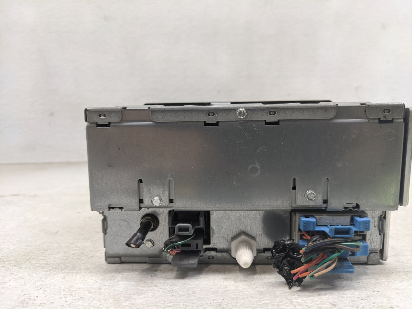 2005-2009 Chevrolet Trailblazer Radio AM FM Cd Player Receiver Replacement Fits Fits 2004 2005 2006 2007 2008 2009 OEM Used 