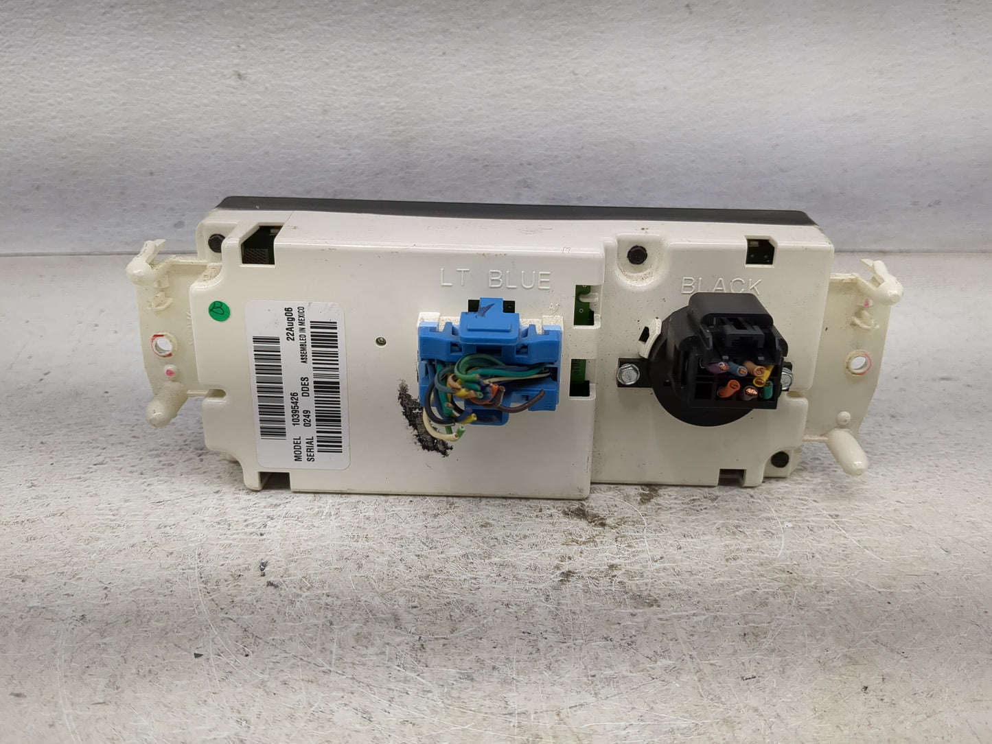 2003-2009 Chevrolet Trailblazer Climate Control Module Temperature AC/Heater Replacement Fits OEM Used Auto Parts - Oemuseda