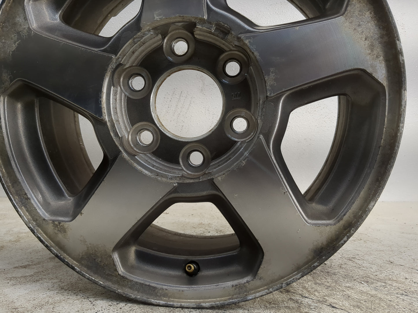 2002-2006 Chevrolet Trailblazer Oem Wheel Rim 1208540 - Oemusedautoparts1.com