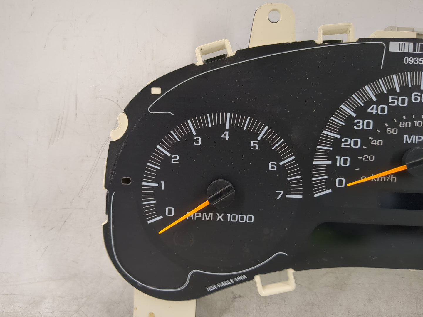 2003-2004 Chevrolet Trailblazer Instrument Cluster Speedometer Gauges Fits Fits 2003 2004 OEM Used Auto Parts - Oemusedautop