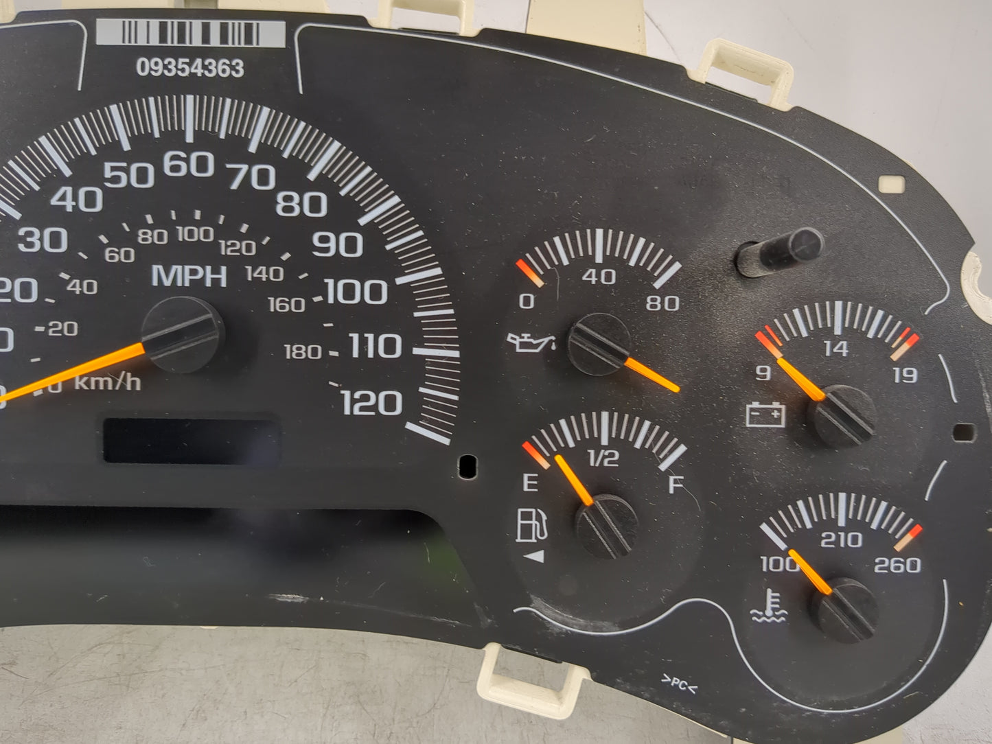 2003-2004 Chevrolet Trailblazer Instrument Cluster Speedometer Gauges Fits Fits 2003 2004 OEM Used Auto Parts - Oemusedautop