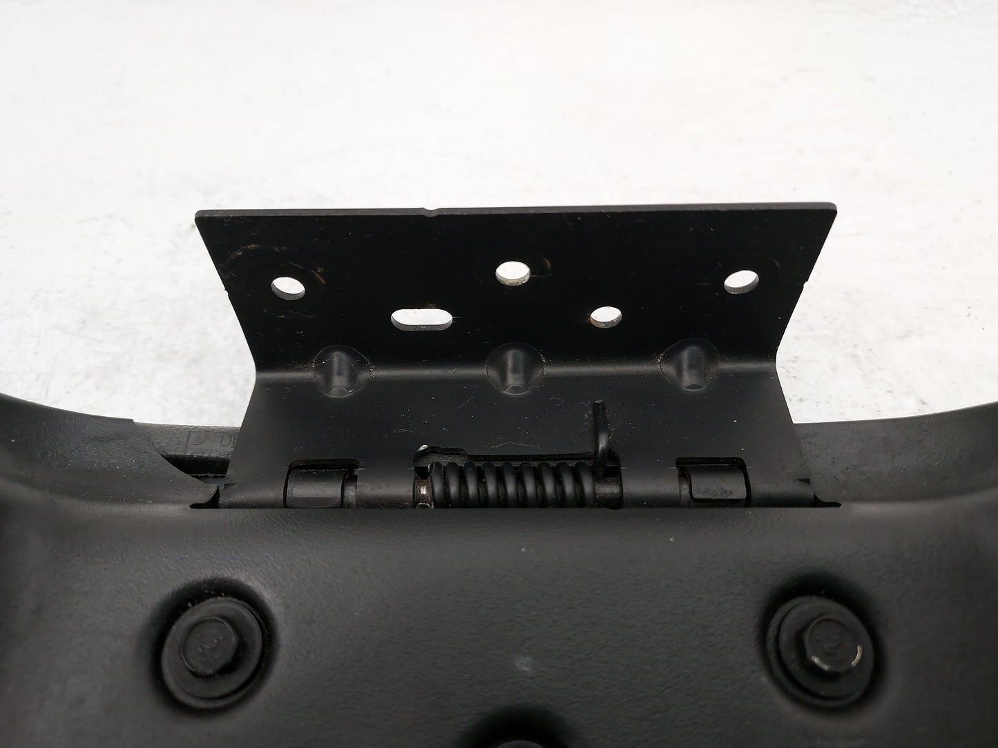 2002-2004 Chevrolet Trailblazer Center Console Armrest Cover Lid Fits Fits 2002 2003 2004 OEM Used Auto Parts - Oemusedautop