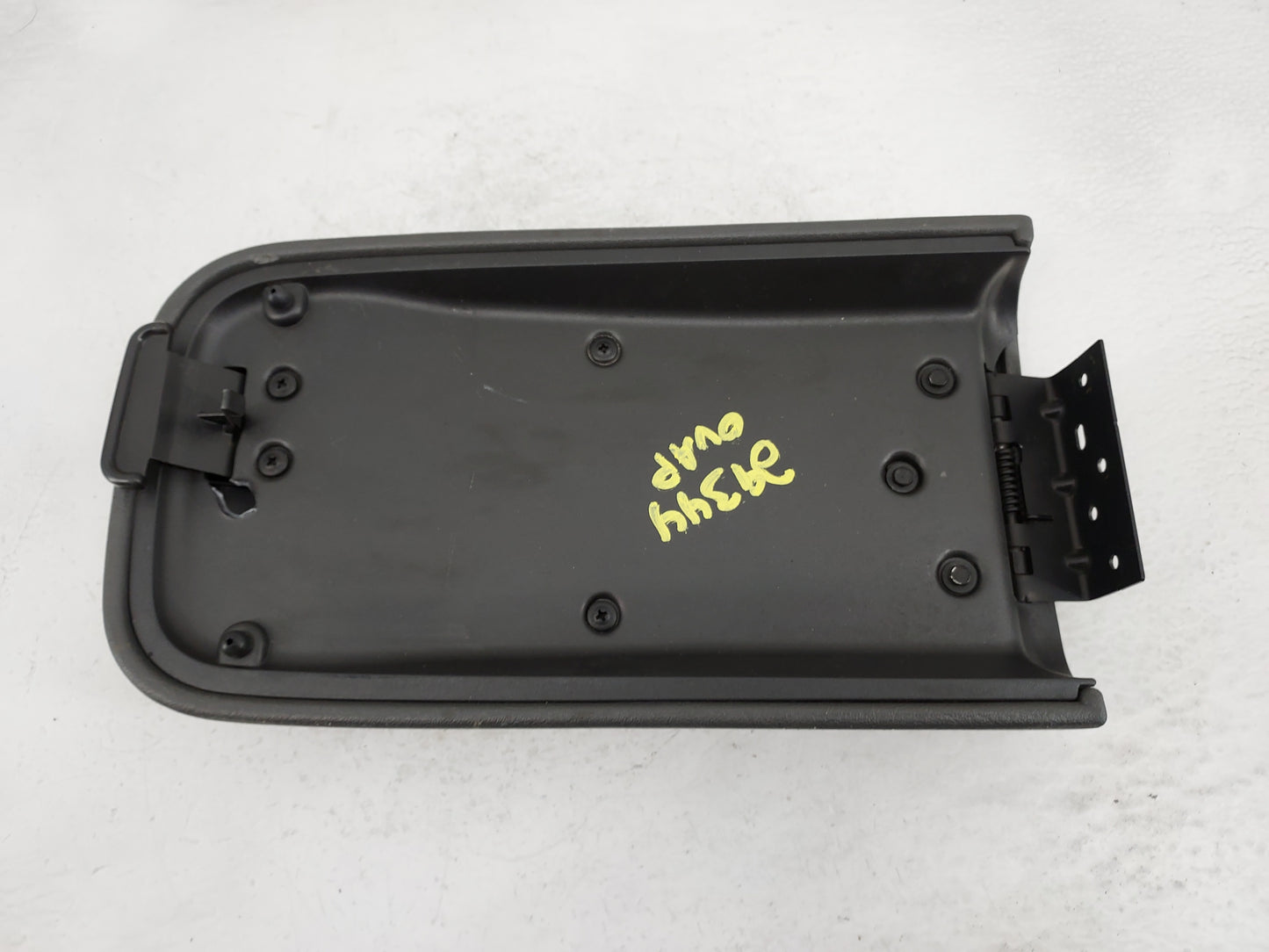 2002-2004 Chevrolet Trailblazer Center Console Armrest Cover Lid Fits Fits 2002 2003 2004 OEM Used Auto Parts - Oemusedautop