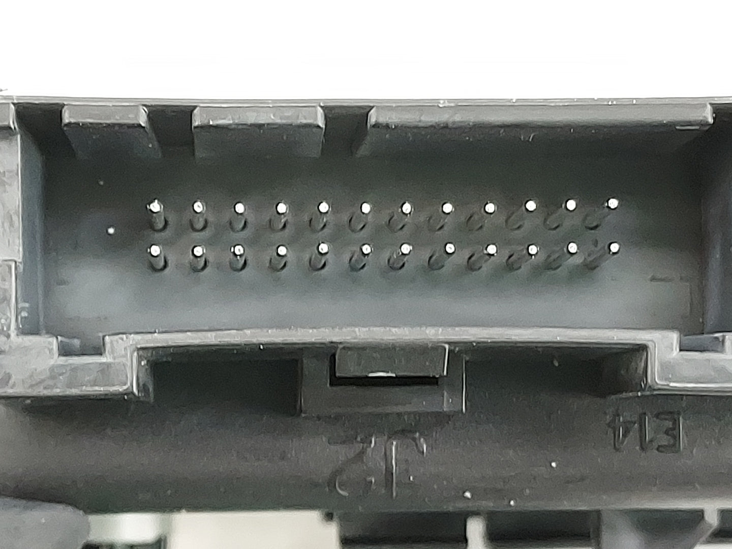2002 Chevrolet Trailblazer Body Control Module Bcm Inner Cabin Fuse Box - Oemusedautoparts1.com