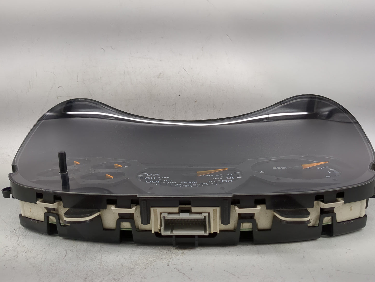 2002-2004 Chevrolet Trailblazer Instrument Cluster Speedometer Gauges Fits Fits 2002 2003 2004 OEM Used Auto Parts - Oemused