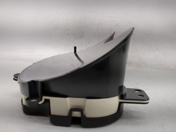 2002-2004 Chevrolet Trailblazer Instrument Cluster Speedometer Gauges Fits Fits 2002 2003 2004 OEM Used Auto Parts