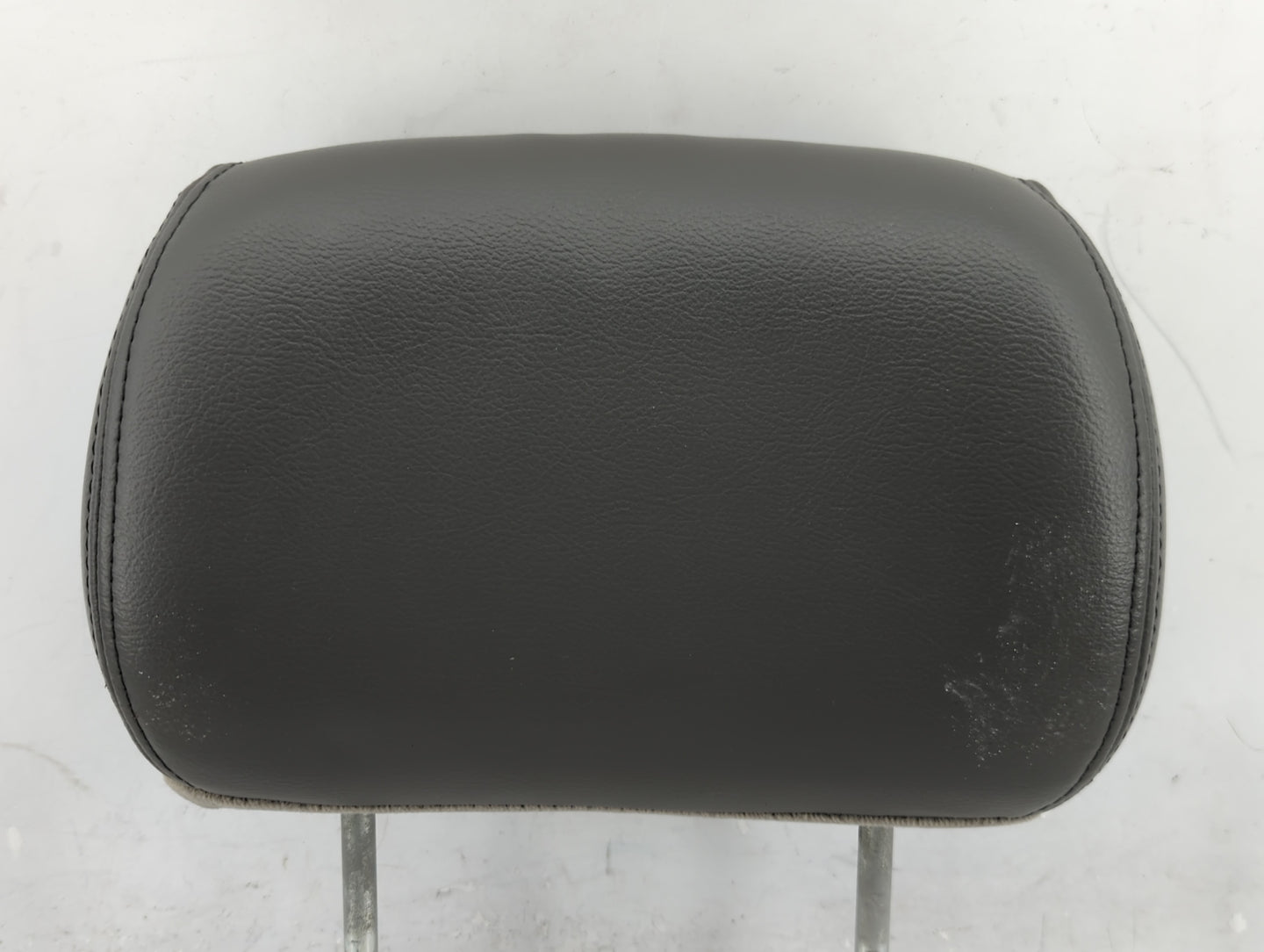 Head Rests 2002 CHEVROLET TRAILBLAZER - Oemusedautoparts1.com