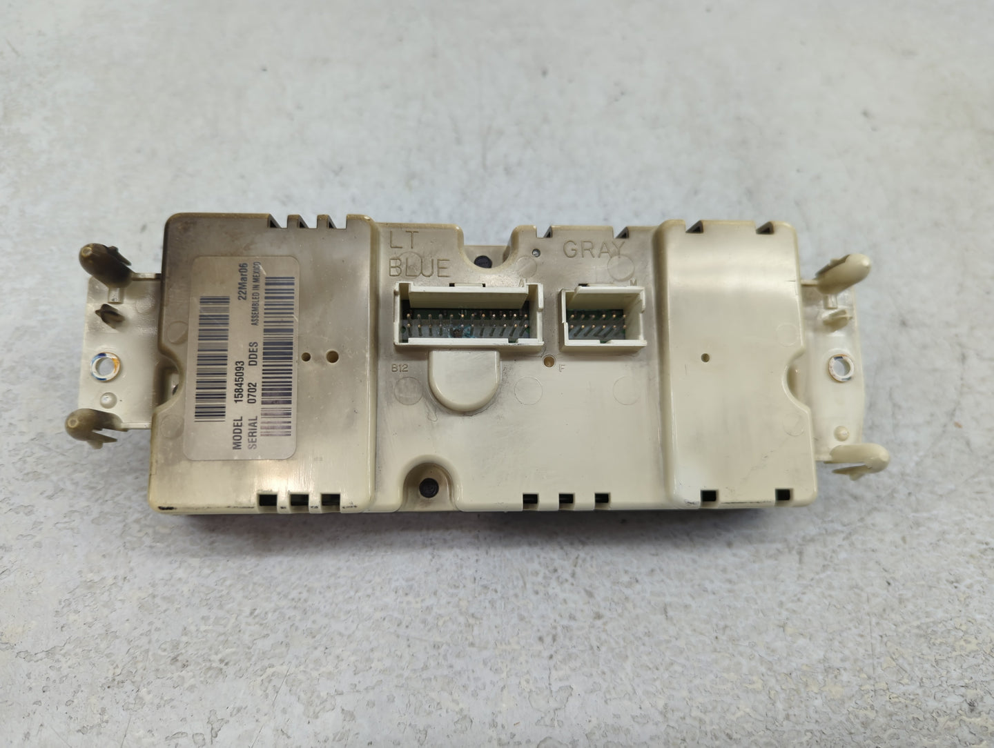 0 Chevrolet Trailblazer Climate Control Module Temperature AC/Heater Replacement Fits OEM Used Auto Parts - Oemusedautoparts