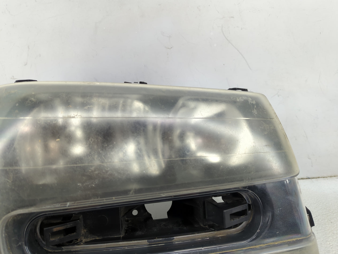 2006 Chevrolet Trailblazer Passenger Right Oem Head Light Headlight Lamp - Oemusedautoparts1.com