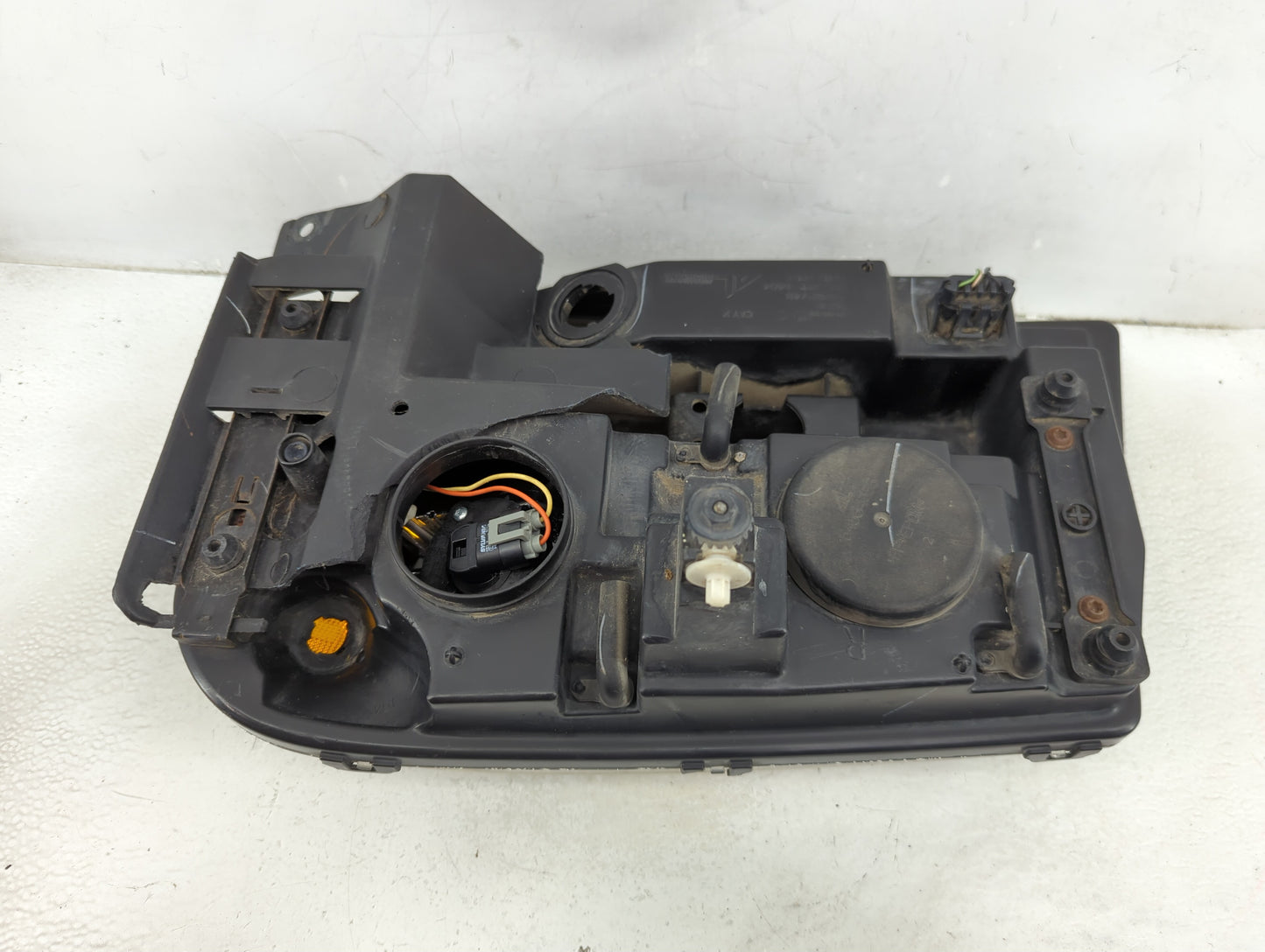 2006 Chevrolet Trailblazer Passenger Right Oem Head Light Headlight Lamp - Oemusedautoparts1.com