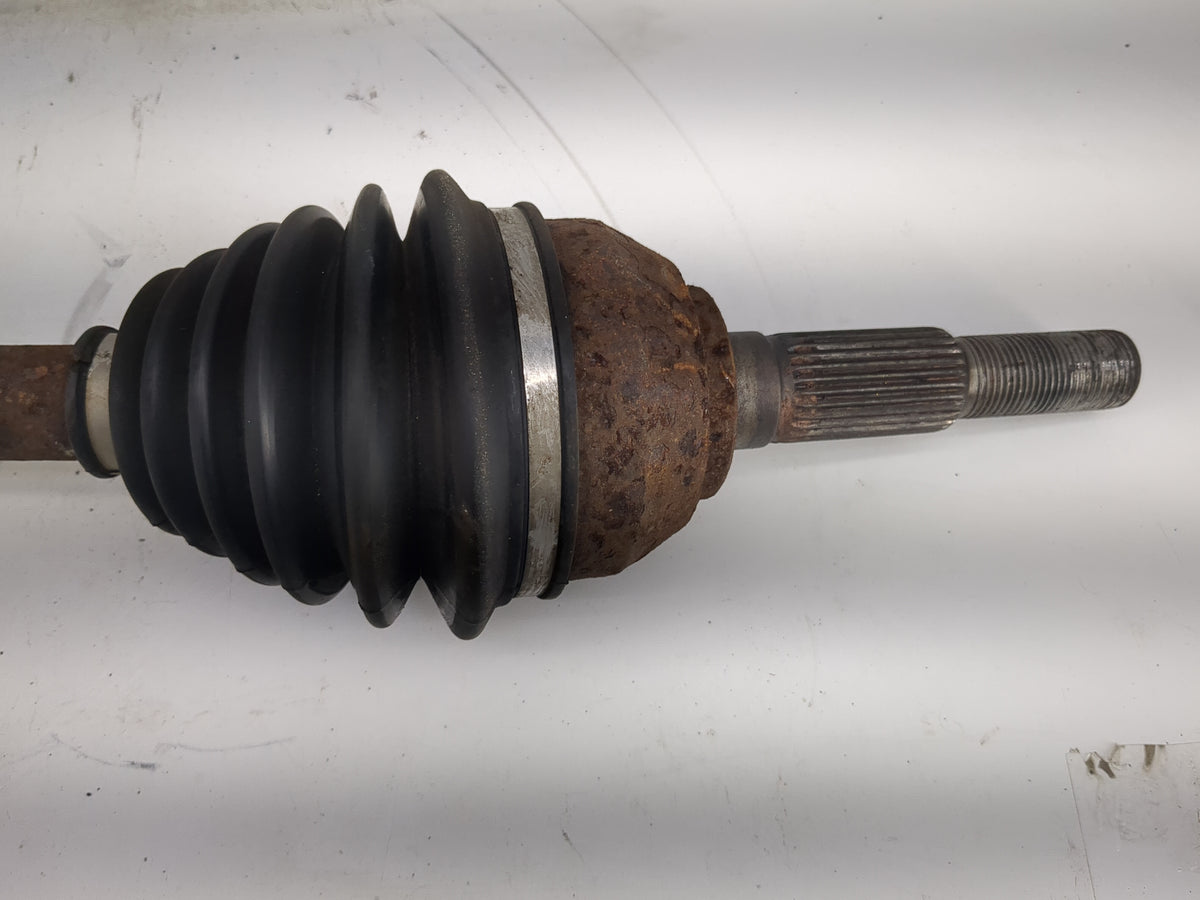 2002-2006 Chevrolet Trailblazer Ext Axle Shaft Front Driver Cv C/v 1192160 - Oemusedautoparts1.com