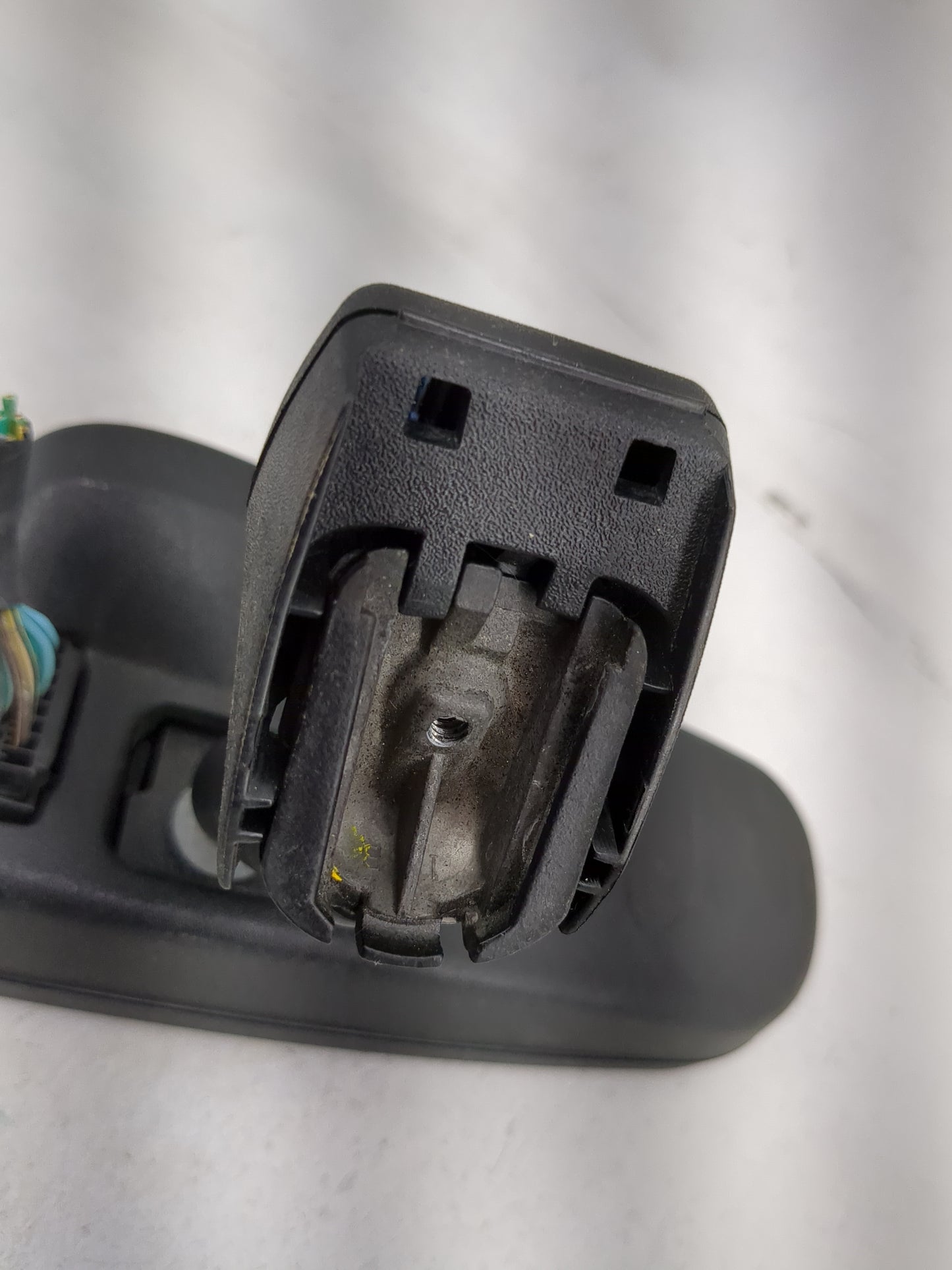 0 Chevrolet Trailblazer Ext Interior Rear View Mirror Replacement OEM Fits OEM Used Auto Parts - Oemusedautoparts1.com