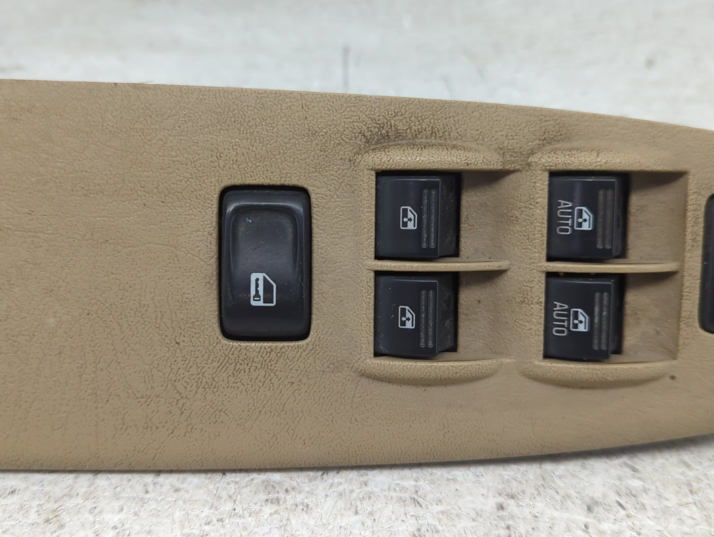 2006 Chevrolet Trailblazer Ext Master Power Window Switch Replacement Driver Side Left Fits Fits 2007 2008 2009 OEM Used Aut
