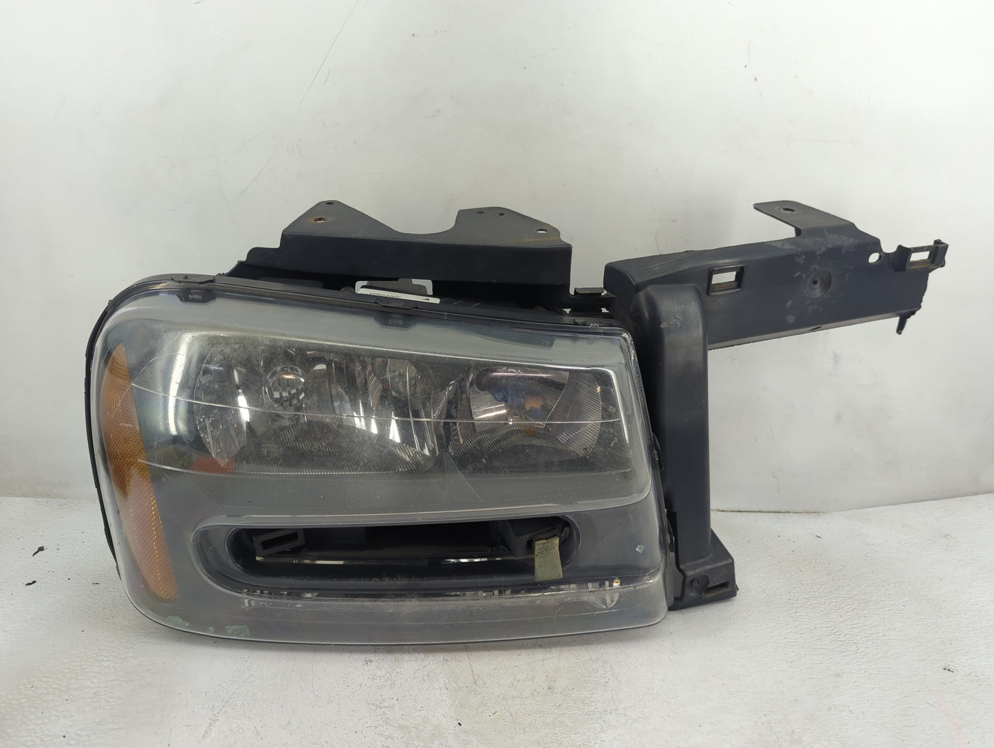 2002 Chevrolet Trailblazer Ext Driver Left Oem Head Light Headlight Lamp - Oemusedautoparts1.com