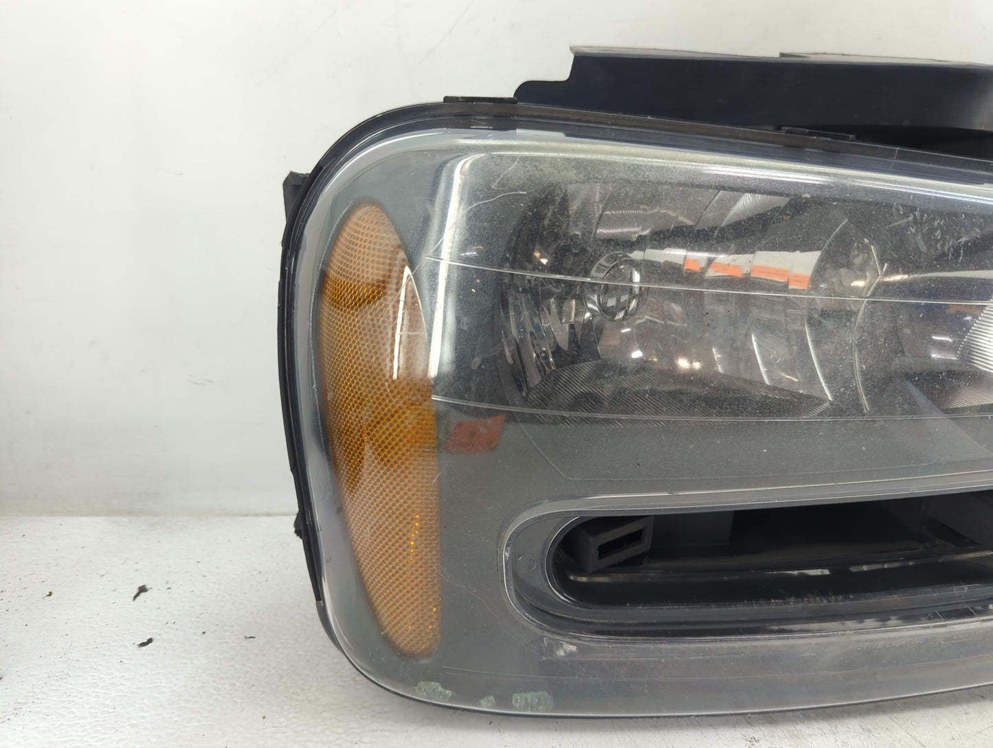 2002 Chevrolet Trailblazer Ext Driver Left Oem Head Light Headlight Lamp - Oemusedautoparts1.com