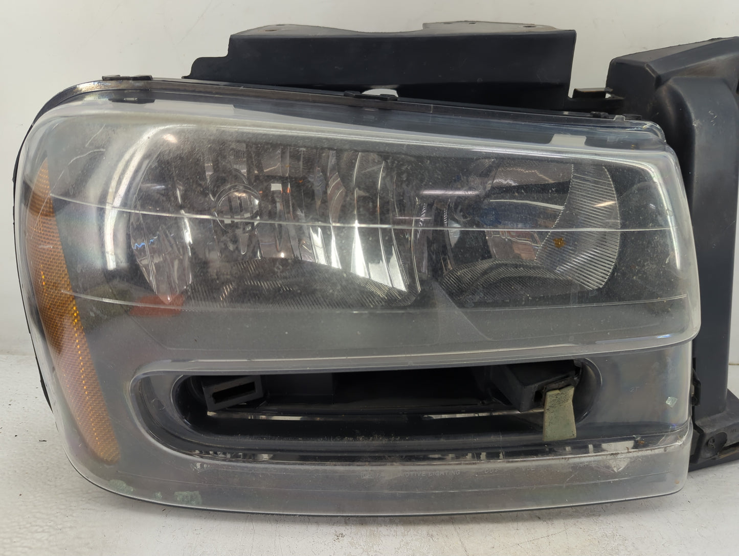 2002 Chevrolet Trailblazer Ext Driver Left Oem Head Light Headlight Lamp - Oemusedautoparts1.com