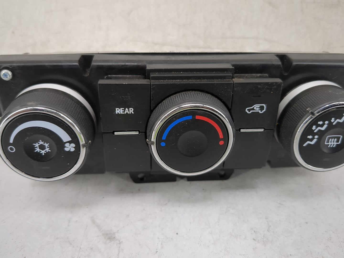 2013-2017 Chevrolet Traverse Climate Control Module Temperature AC/Heater Replacement Fits Fits 2013 2014 2015 2016 2017 OEM