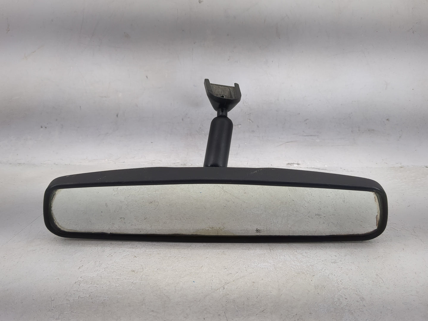 2017 Chevrolet Traverse Interior Rear View Mirror Replacement OEM Fits OEM Used Auto Parts - Oemusedautoparts1.com
