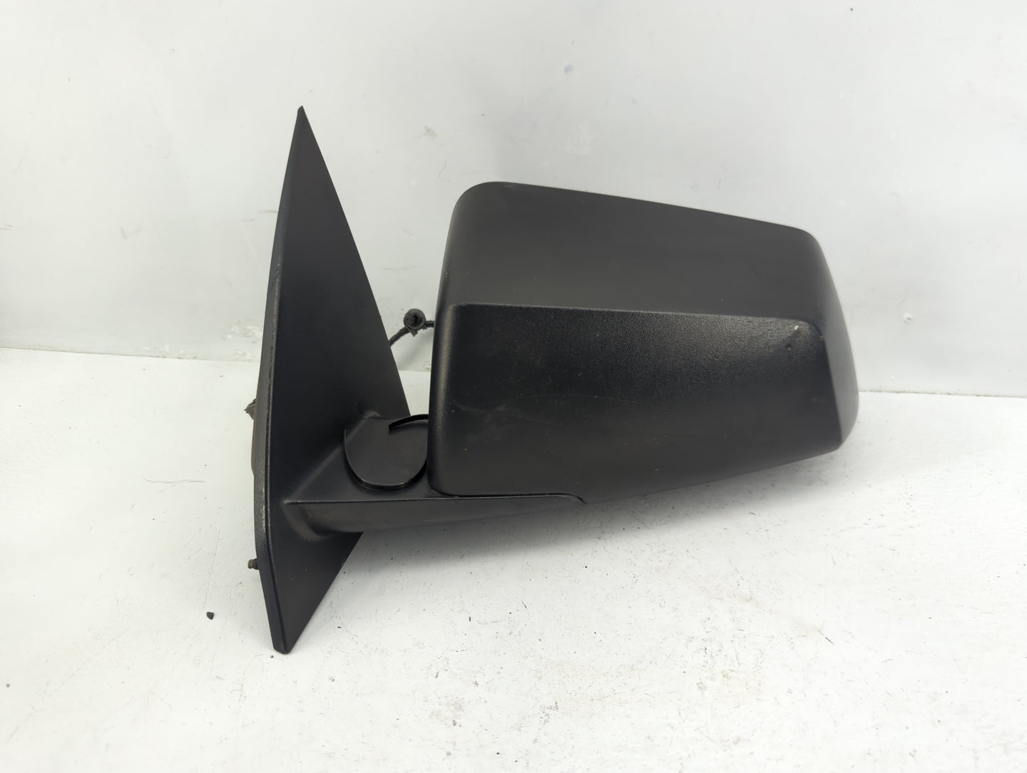 2015-2017 Chevrolet Traverse Driver Side View Mirror - Left Door Mirror OEM Used - Oemusedautoparts1.com